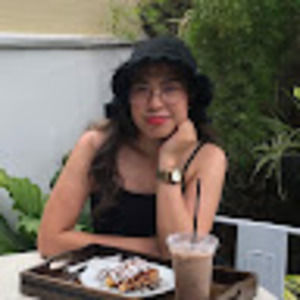 Meet your Posher, Charmine